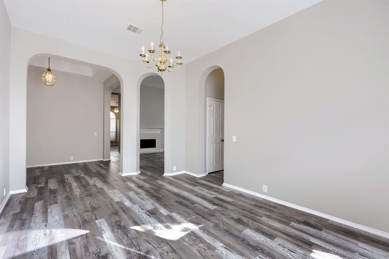 605 Oakbrook Drive, Burleson TX 76028 - Photo 13