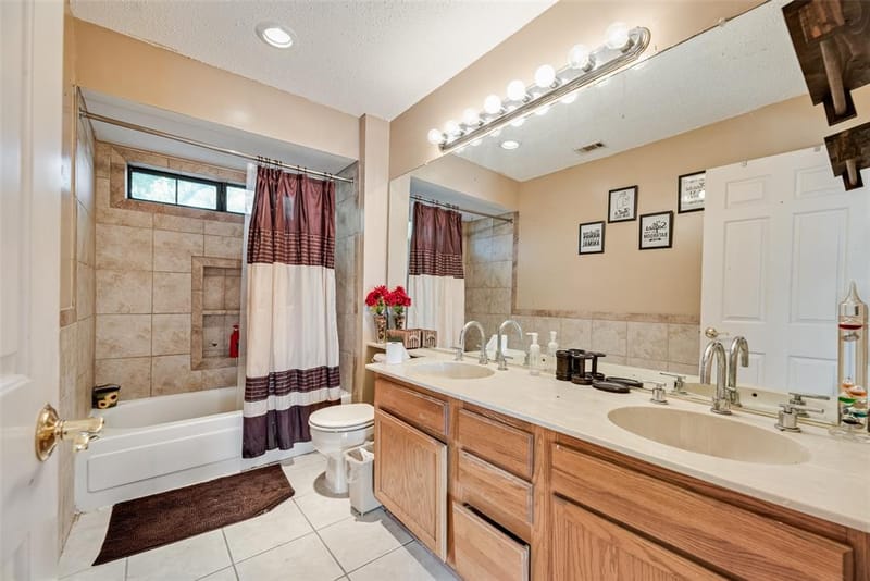 1716 Yorkshire Drive, Mesquite TX 75149 - Photo 11