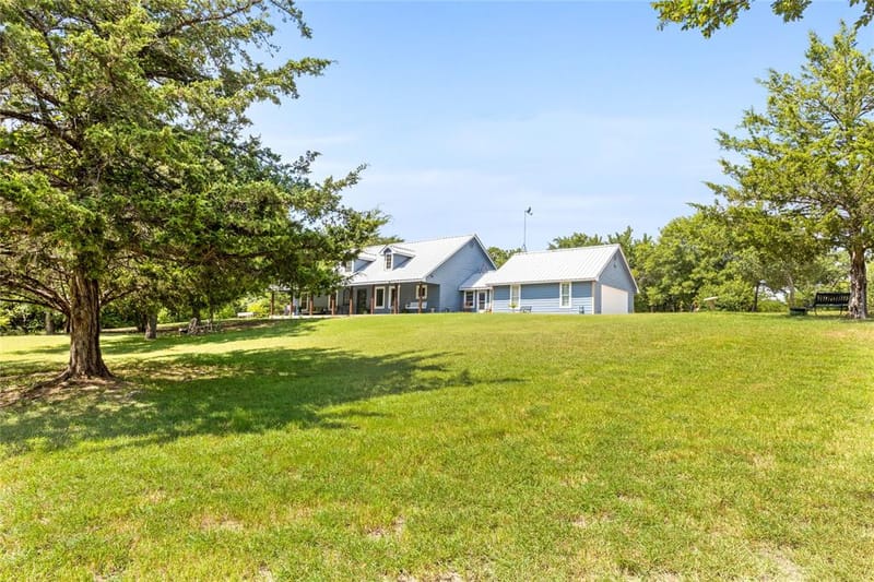 1088 Bub Hill Road, Whitewright TX 75491 - Photo 11