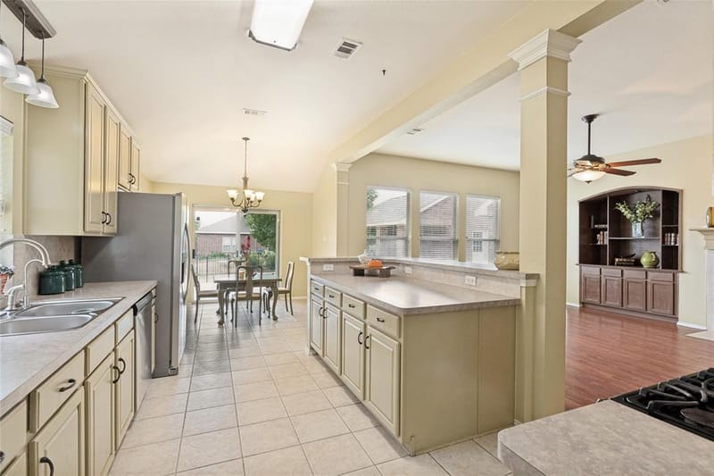1233 Miller Lane, Celina TX 75009 - Photo 12