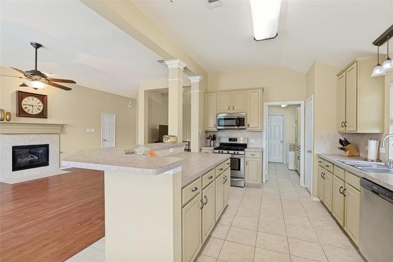1233 Miller Lane, Celina TX 75009 - Photo 11