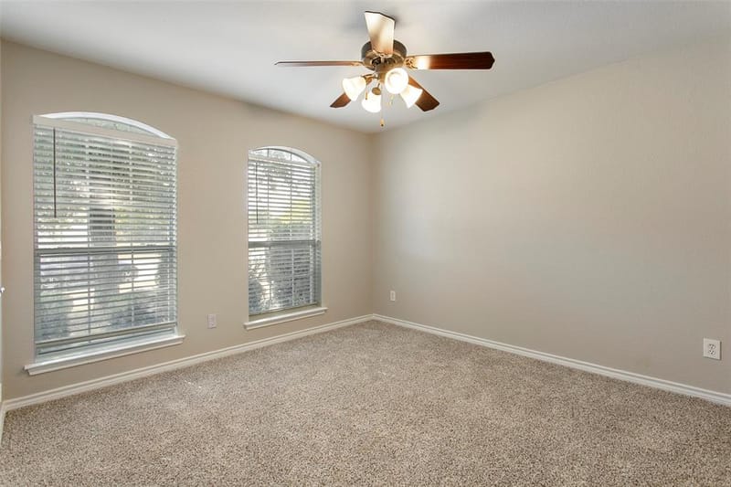 14032 Sand Hills Drive, Fort Worth TX 76052 - Photo 14