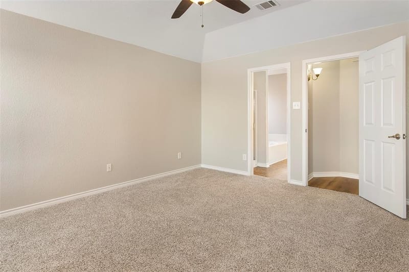14032 Sand Hills Drive, Fort Worth TX 76052 - Photo 19