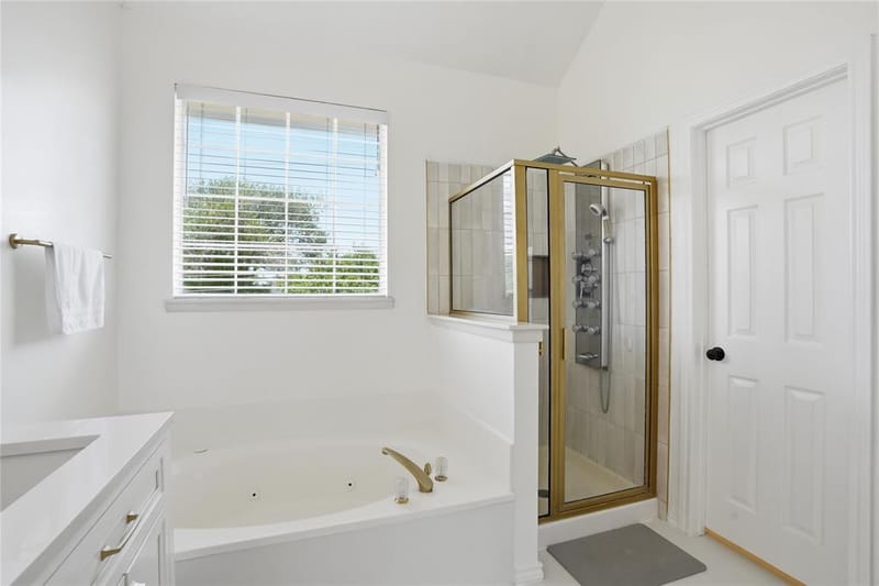 1415 Sutton Drive, Carrollton TX 75006 - Photo 15