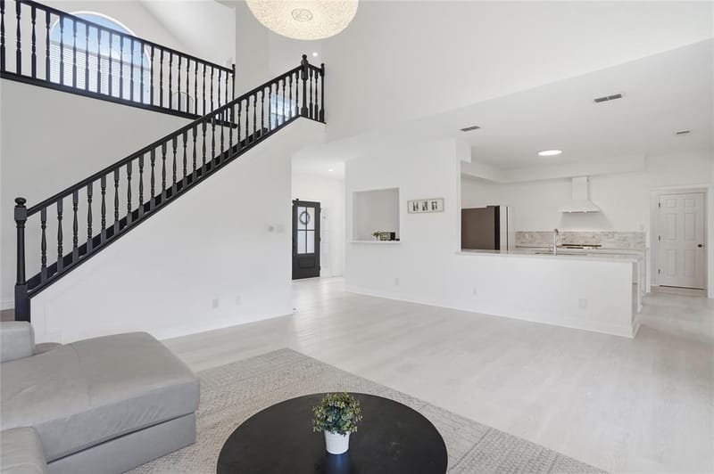 1415 Sutton Drive, Carrollton TX 75006 - Photo 8