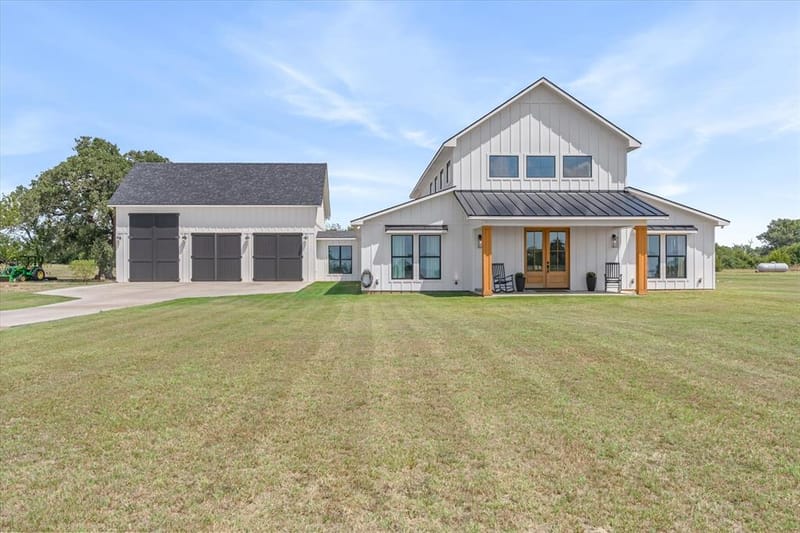 586 VZ County Road 1504, Van TX 75790