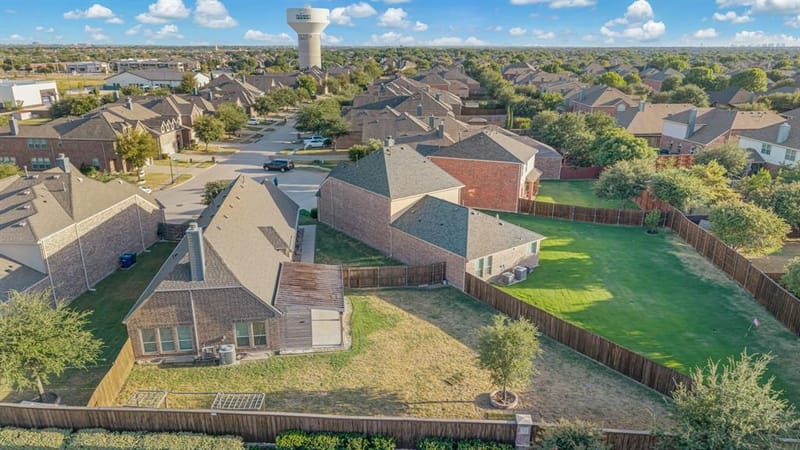 10228 Tanner Mill Drive, McKinney TX 75072 - Photo 18