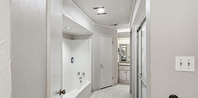 9012 Bontura Road, Granbury TX 76049 - Photo 12