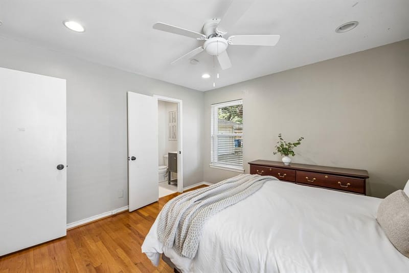 10507 Royalwood Drive, Dallas TX 75238 - Photo 18