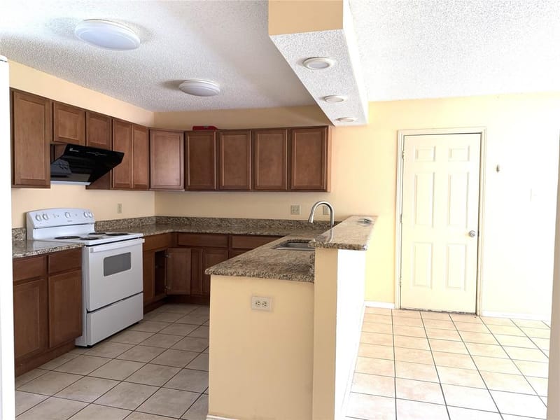 653 Thompson Drive, Coppell TX 75019 - Photo 6