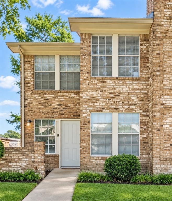 525 Towne House Lane, Richardson TX 75081 - Photo 17