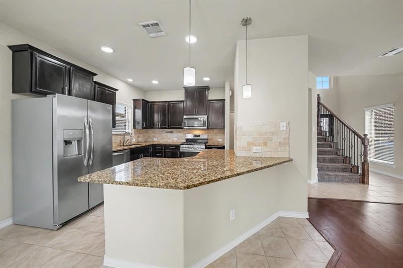9817 Diamondback, McKinney TX 75071 - Photo 7