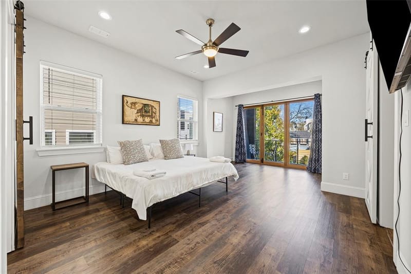 2011 N Prairie Avenue # 2011, Dallas TX 75204 - Photo 24