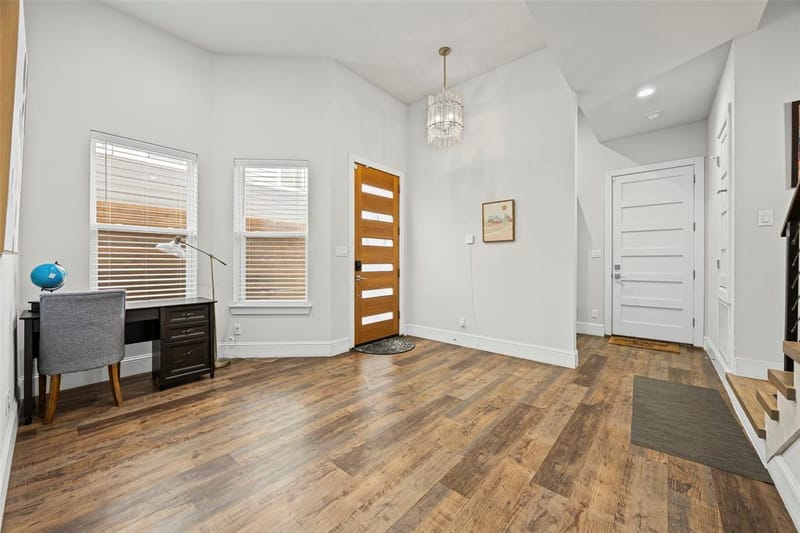 2011 N Prairie Avenue # 2011, Dallas TX 75204 - Photo 8