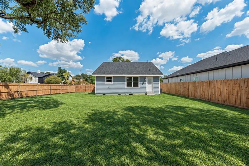 3815 Harlingen Street, Dallas TX 75212 - Photo 37