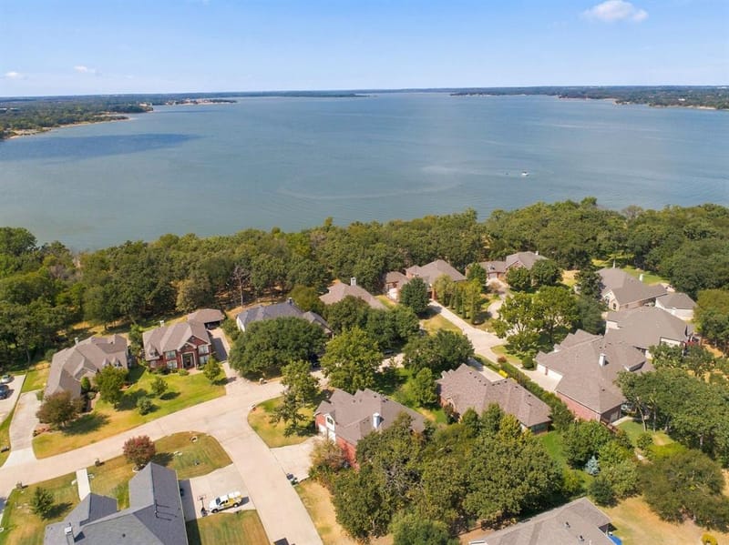 700 Paradise Cove, Shady Shores TX 76208 - Photo 25