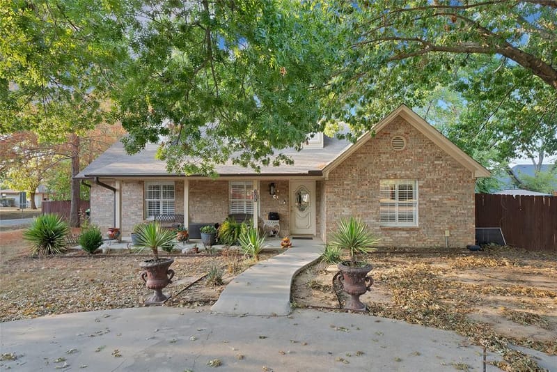 600 E Jacob Street, Pilot Point TX 76258