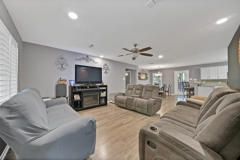 600 E Jacob Street, Pilot Point TX 76258 - Photo 14