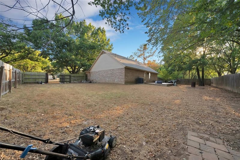 600 E Jacob Street, Pilot Point TX 76258 - Photo 18