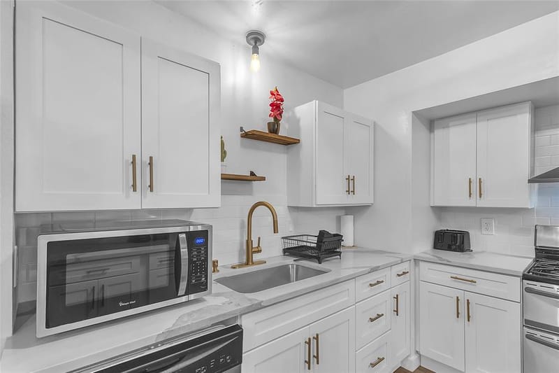 2521 Anzio Drive, Dallas TX 75224 - Photo 13