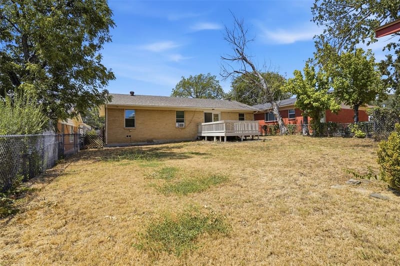 4304 Hodgkins Road, Lake Worth TX 76135 - Photo 20