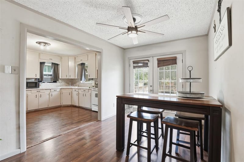 4304 Hodgkins Road, Lake Worth TX 76135 - Photo 10