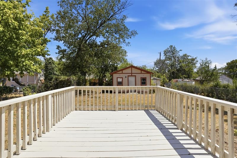4304 Hodgkins Road, Lake Worth TX 76135 - Photo 19