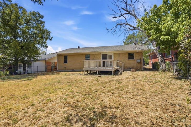 4304 Hodgkins Road, Lake Worth TX 76135 - Photo 21