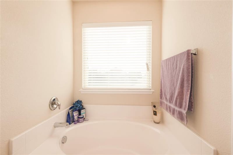 708 Whitemarsh Drive, Aubrey TX 76227 - Photo 22