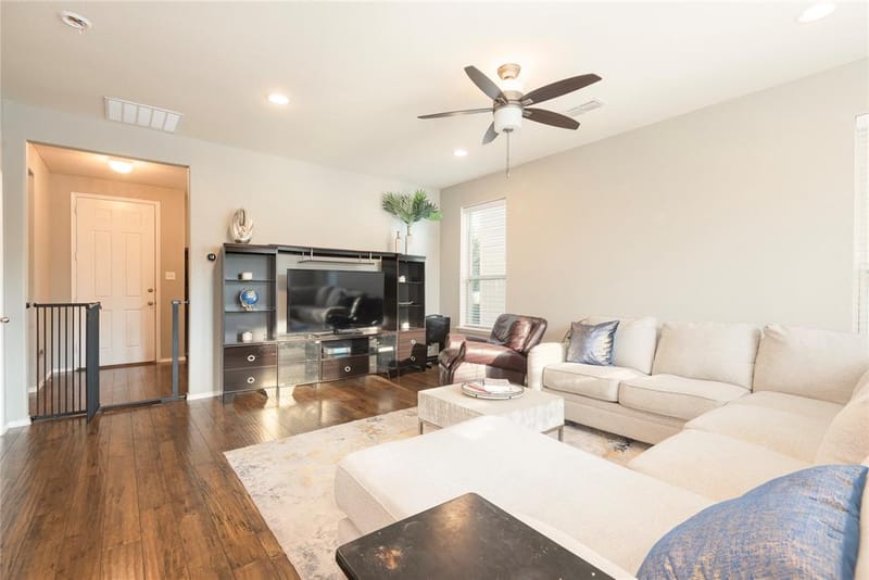 708 Whitemarsh Drive, Aubrey TX 76227 - Photo 15