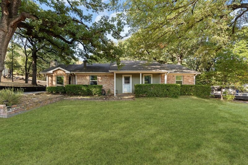 4009 High Meadows Drive, Alvarado TX 76009