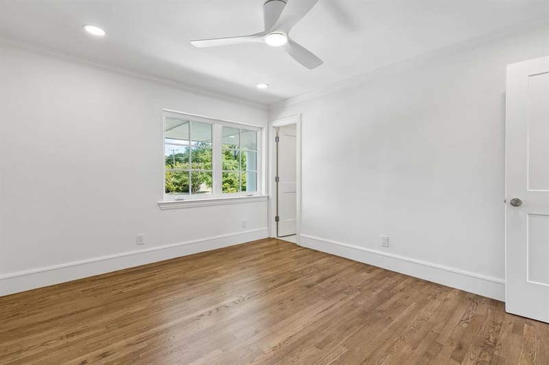 13907 Carillon Drive, Dallas TX 75240 - Photo 23