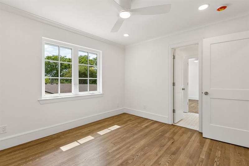 13907 Carillon Drive, Dallas TX 75240 - Photo 27