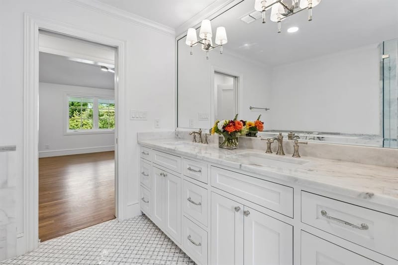 13907 Carillon Drive, Dallas TX 75240 - Photo 17