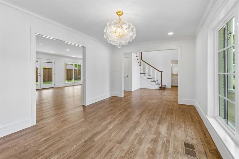 13907 Carillon Drive, Dallas TX 75240 - Photo 5