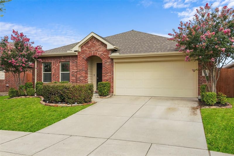 2017 Windsong Drive, Heartland TX 75126 - Photo 3