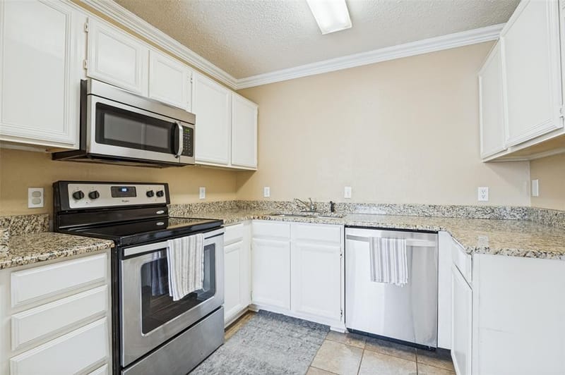 6542 Nellie Drive, Arlington TX 76002 - Photo 6