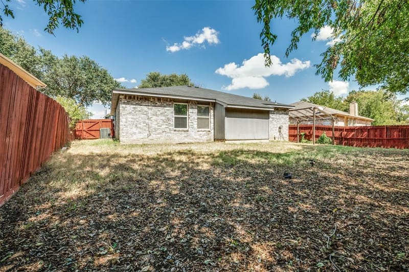 6542 Nellie Drive, Arlington TX 76002 - Photo 12
