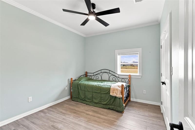 88 Green Meadow Drive, Valley View TX 76272 - Photo 11