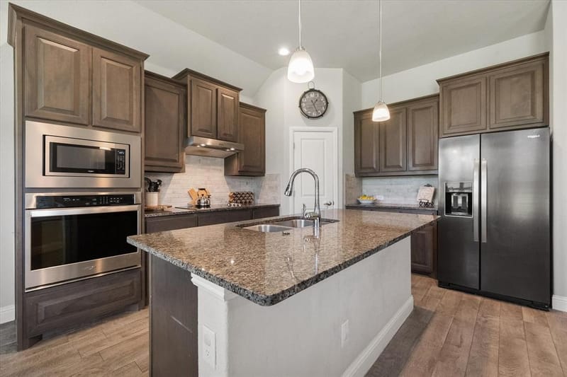 5600 Log Cabin Court, Midlothian TX 76065 - Photo 17