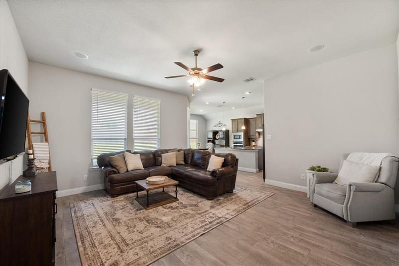 5600 Log Cabin Court, Midlothian TX 76065 - Photo 10