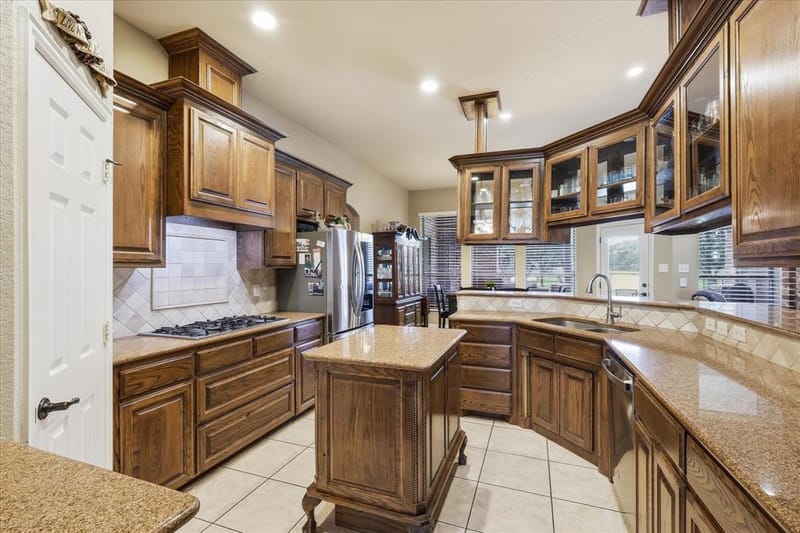 150 Blacktail Lane, Azle TX 76020 - Photo 11