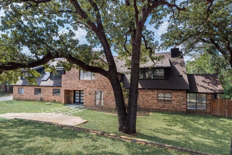 2114 Coral Drive, Arlington TX 76010 - Photo 3
