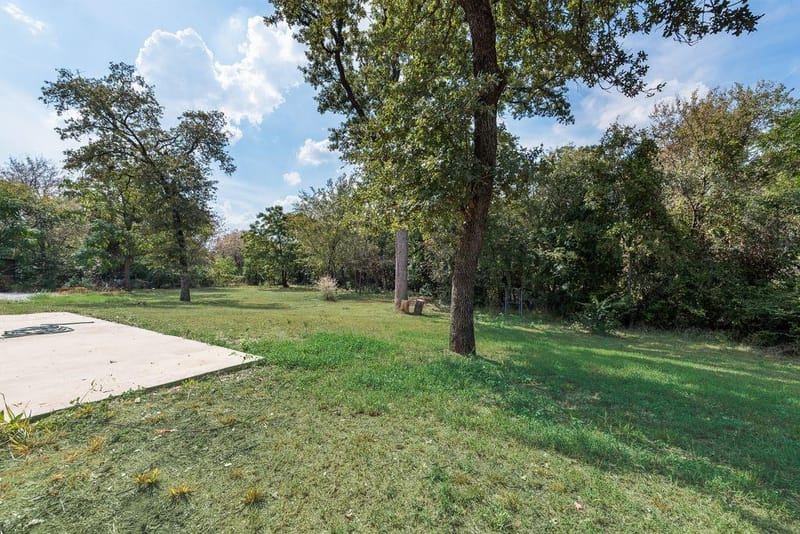 2114 Coral Drive, Arlington TX 76010 - Photo 39