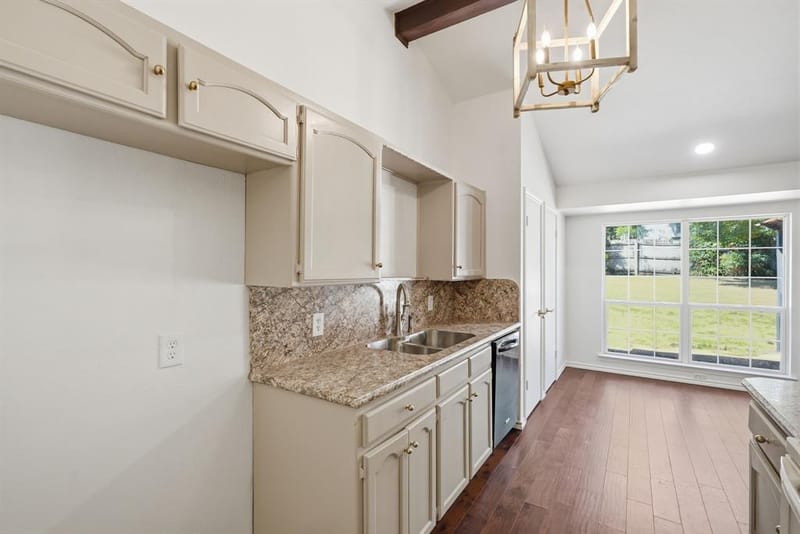 3708 Bordeaux Court, Arlington TX 76016 - Photo 17