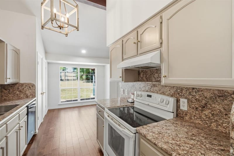 3708 Bordeaux Court, Arlington TX 76016 - Photo 16