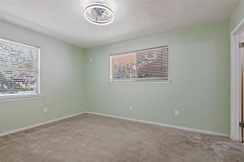 2218 Royal Oaks Drive, Irving TX 75060 - Photo 7