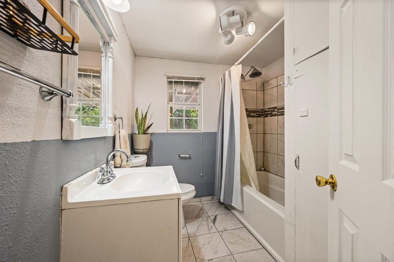 309 E 1st Street, Keene TX 76059 - Photo 22