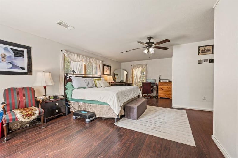 309 E 1st Street, Keene TX 76059 - Photo 18