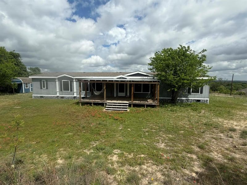 1085 Highland Circle, Springtown TX 76082